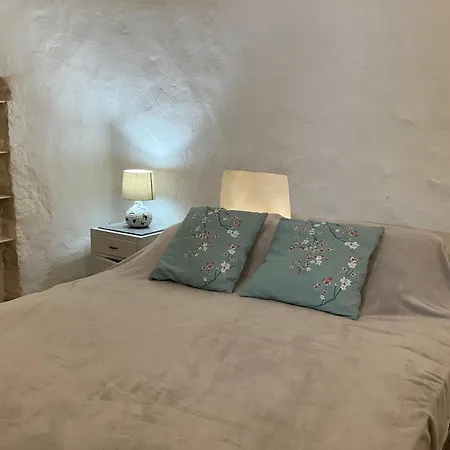 Trulli E Masseria Ianella בית כפרי *