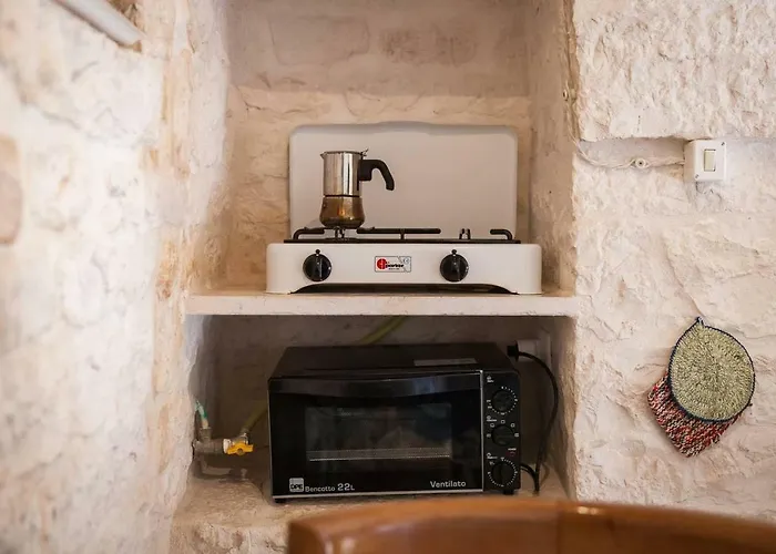 Trulli E Masseria Ianella منزل ريفي *